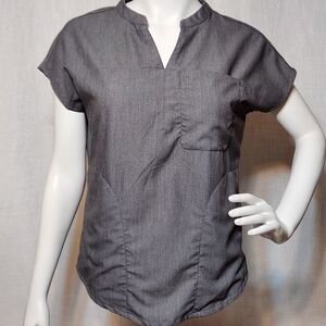 Fabletics Evolve Scrub Top XS Gray 3 Pocket